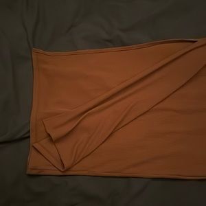 Beautiful long brown dress with slit and v-neck